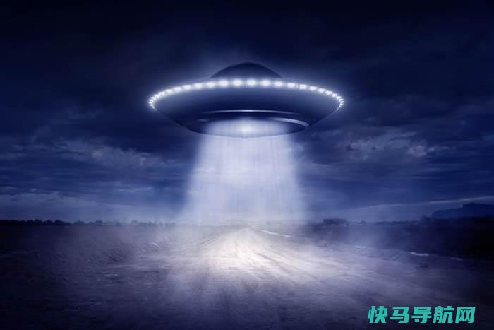 遭外星人绑架 天地面出现奇异飞碟！北爱尔兰2021年UFO目击事情显著参与