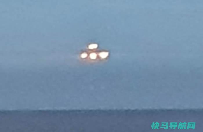 英国德文郡海边发现渺小UFO 盘旋10秒后迅速隐没