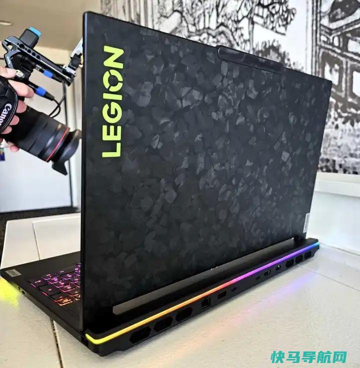 文章:《联想的Legion 9i笔记本电脑人工智能、液体冷却来提升性能》_配图1