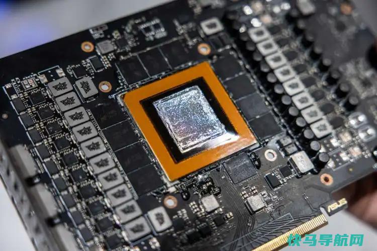 文章:《华硕重振ROG Matrix成为一款内置液态金属的冠军RTX 4090》_配图1