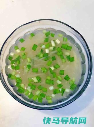 冬季，这菜我家隔三差五吃1次，给肠胃做个“大扫除”，别错过！