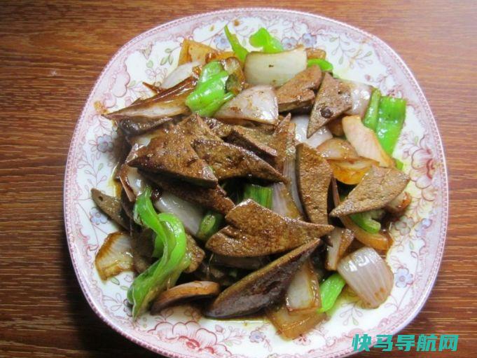 洋葱和此物炒，美味下饭，清肝明目，改善视力，肝越