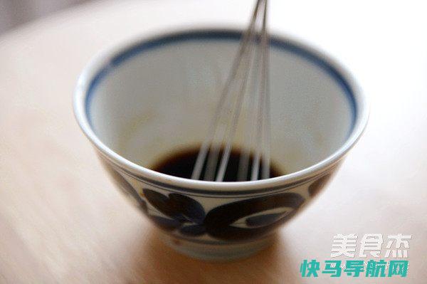 赶快抛弃传统煎蛋，这样做让它更精致，更诱人，营
