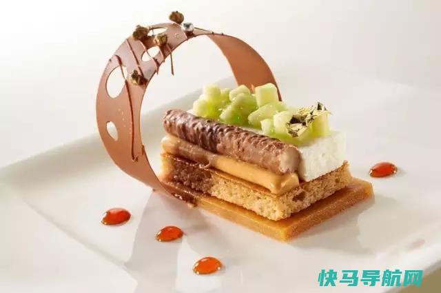 甜点装饰技巧大揭秘，论甜点装饰的重要性