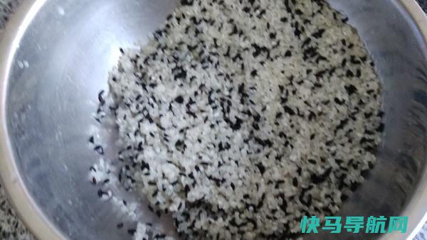 年过40要吃，黑发养血，补钙益身，超市一把才3块，
