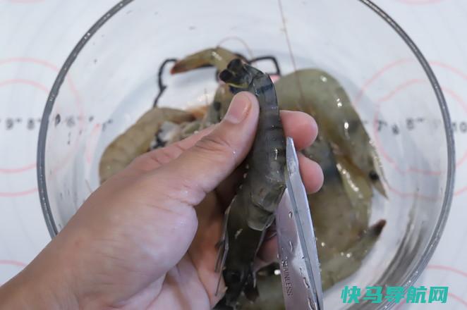 首次曝光闺蜜靠吃它，1月白5度，冬季美白的秘密，悄悄