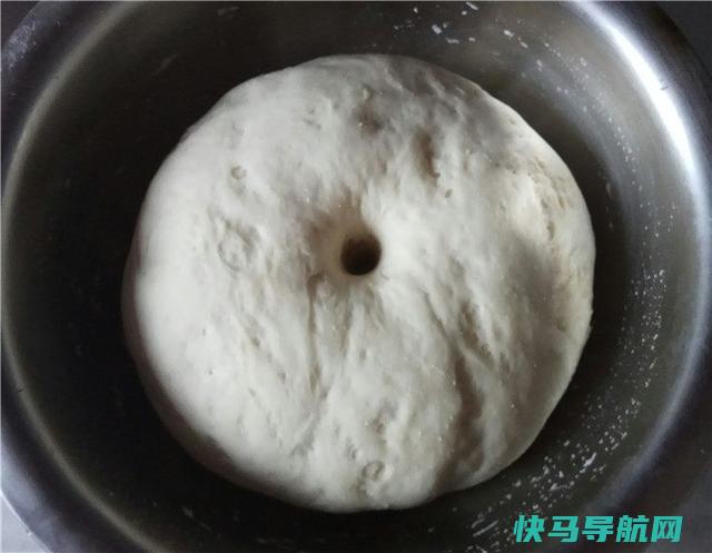 营养可口的香辣花卷，5就学会，香香辣辣，吃了松