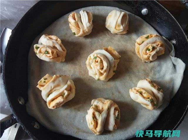 营养可口的香辣花卷，5就学会，香香辣辣，吃了松