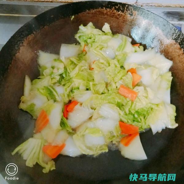 小姨很少，30岁比大学生还水嫩，原来是吃它，才卖