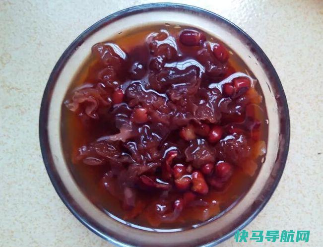 加一宝煮，比阿胶还补血，香甜可口，气色好显年轻