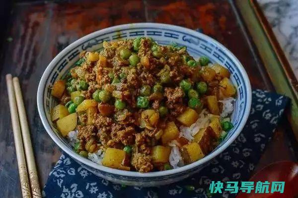 土豆牛肉，简单，盘子都舔干净了