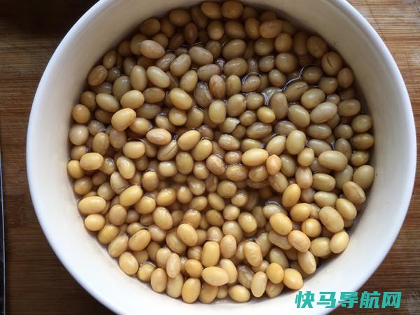 12月这菜必须要吃预防贫血，清热利湿，2元1盘，好