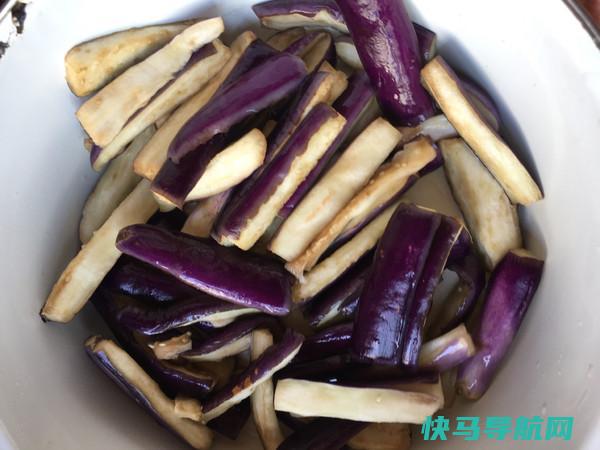 12月这菜必须要吃预防贫血，清热利湿，2元1盘，好