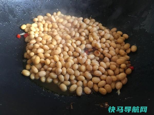 12月这菜必须要吃预防贫血，清热利湿，2元1盘，好
