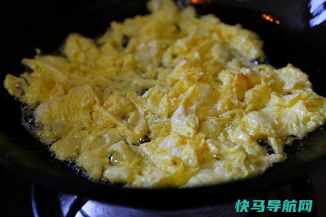 最好吃的韭菜盒子，因为加了它，鲜香可口，外酥里嫩，总