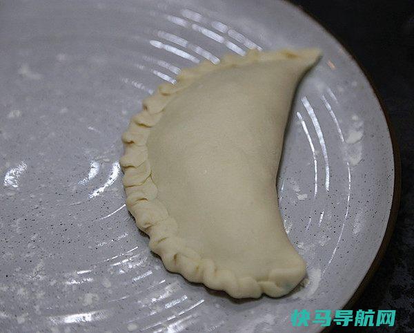 最好吃的韭菜盒子，因为加了它，鲜香可口，外酥里嫩，总