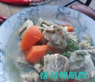 冬天炖羊肉，要想羊肉不膻汤鲜味美，记住只用这3种