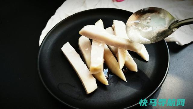 山药的别样吃法，我家三天两头准做一次，次次吃个精
