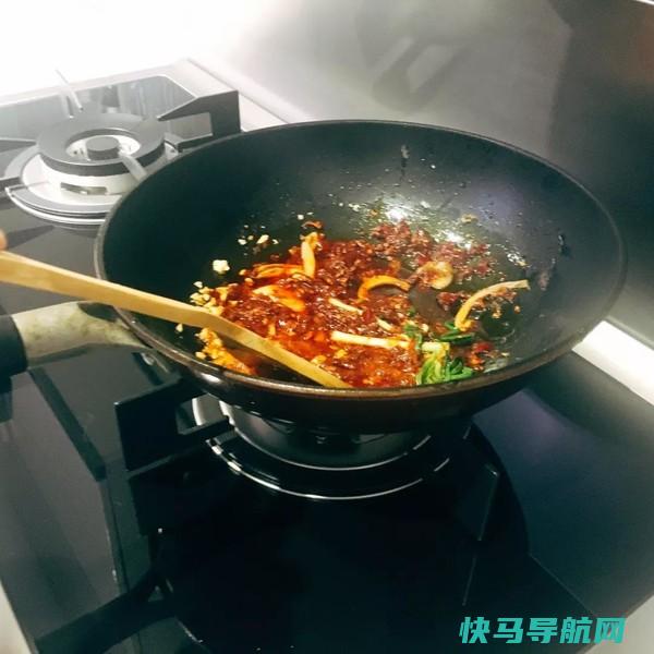 重庆正宗，大厨手把手教你，比王俊凯做的还