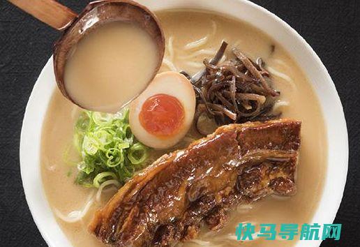 面馆为什么不直接用高汤煮面？而是用清水煮好了，再