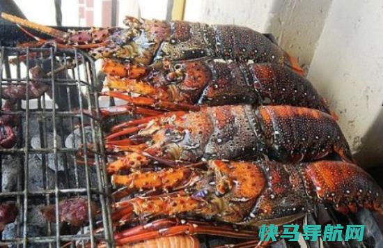 在非洲海鲜市场，龙虾卖出白菜价，4只只要500，但老板