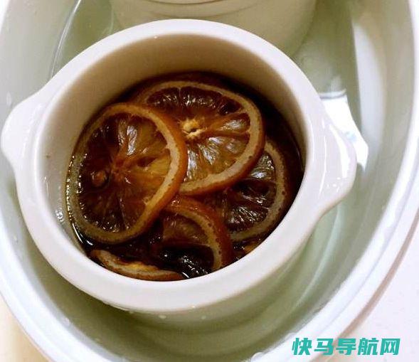 柠檬加它一起煮，每天喝一次，咳嗽不来找，暖手脚促消