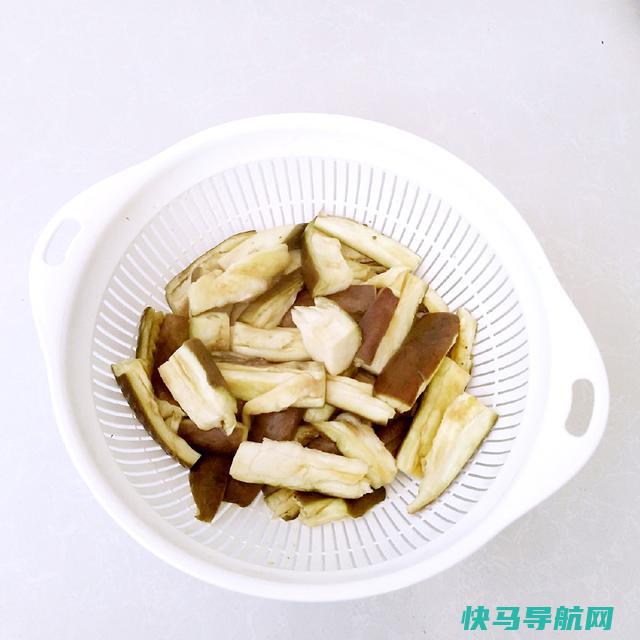 茄子的做法，开胃下酒，一上桌就被横扫干净，久吃