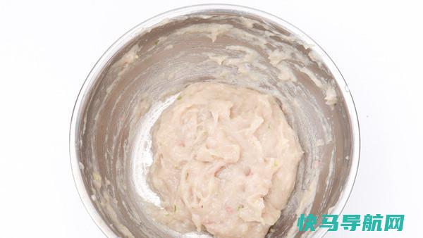 孩子学东西慢，多给他吃这种丸子，酸含量高，轻松