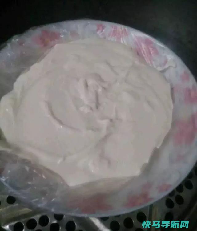 花几块钱做红豆沙椰蓉糯米卷