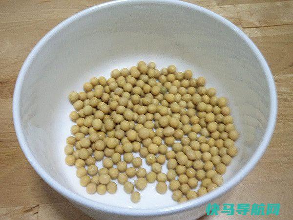 花生打的豆浆你喝过吗？不一样的香浓，不一样的美味