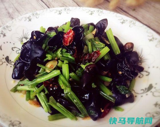 木耳和此菜一起炒，每天吃一盘，刮油又瘦身，血管变软
