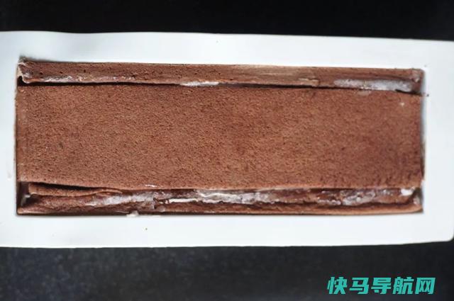 蛋糕卷新做法，一口吃出满满的两种口味