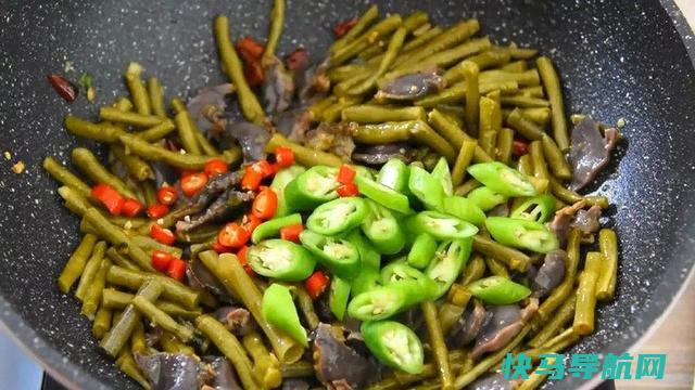 大热天，隔三差五就要吃这菜，开胃又下酒，每次做