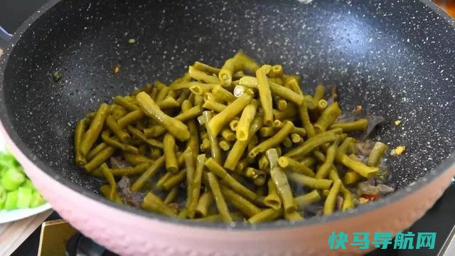 大热天，隔三差五就要吃这菜，开胃又下酒，每次做
