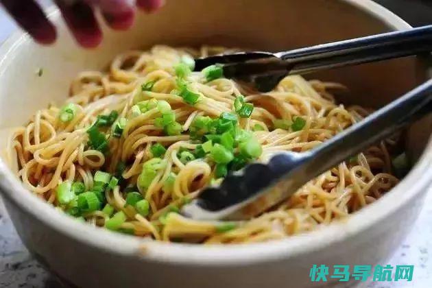 这样做，看着口水就掉下来了，我能吃下三大碗