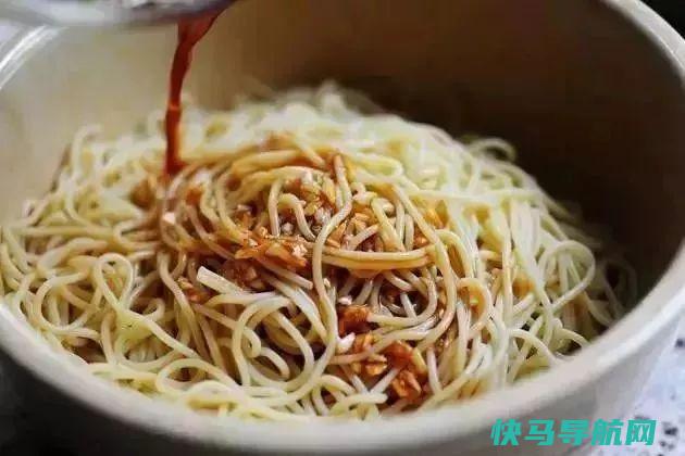 这样做，看着口水就掉下来了，我能吃下三大碗