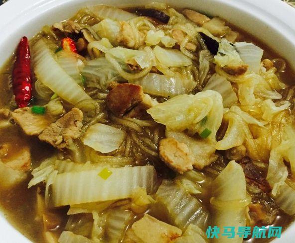 白菜和它一起炖，暖胃又驱寒，隔天吃一次，小肚子消失，口臭绕路走