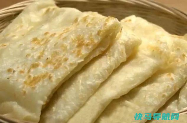 烤薄饼时，直接烤是一个很大的错误。如果你多加这一步，煎饼会变软，分层，30秒后离开锅。
