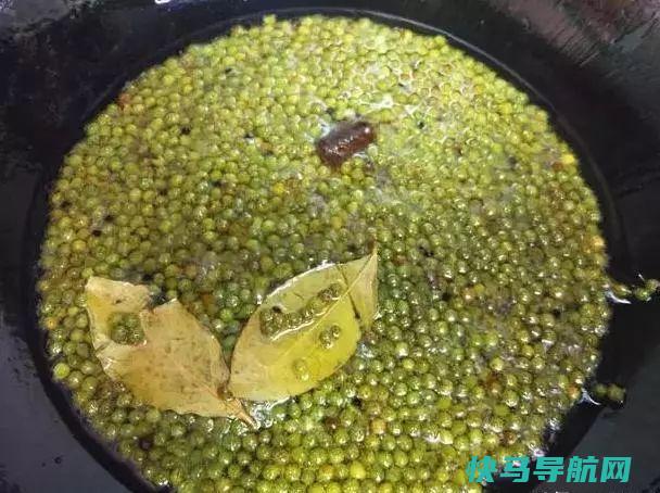 炸花椒油，万万不可直接下锅炸，多加1步，花椒油又香