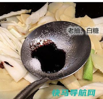 别再去美容院了，女人常吃这道菜，满满的胶原蛋白驻