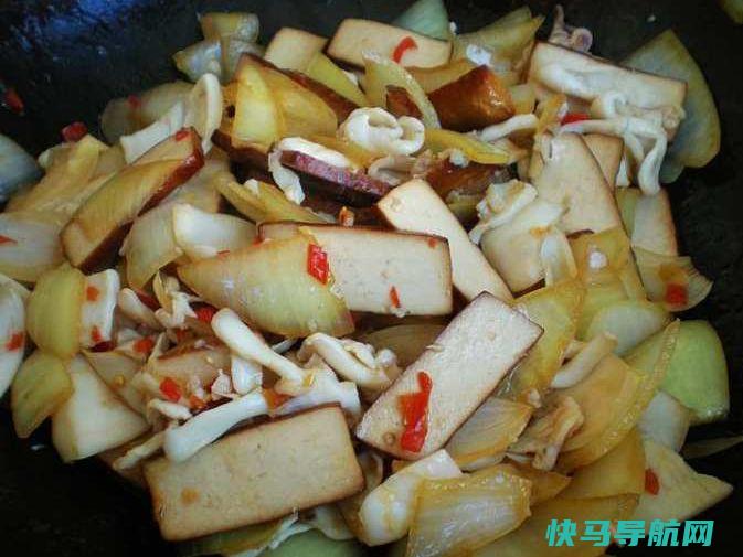 豆干加一起炒，肠道的清洁剂，美味，软化血管
