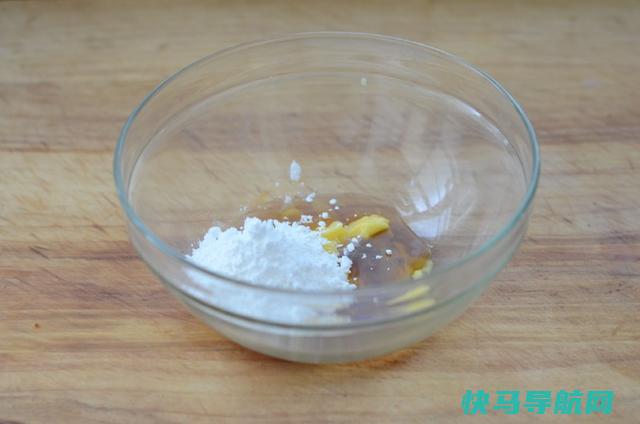 面粉加蜂蜜，不油炸，制成香甜酥脆小麻花，就爱