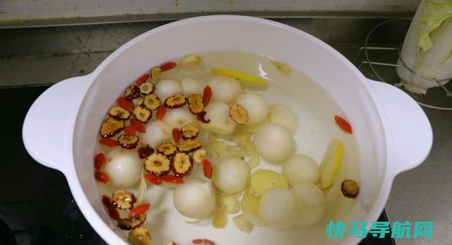 这几样食材煮一锅，润肺去燥润喉咙，，整个