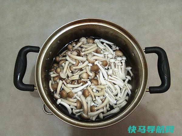 这款双菇牛肉丝原来是的，老婆抢着吃，厨房小