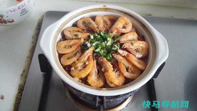 有颜值又的蛋白质午餐，煲上满满一锅，简直是太
