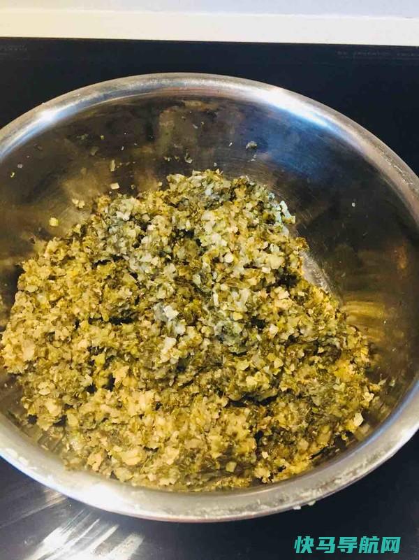 冬季饺子要用这馅，皮薄馅大特，儿子1次吃30个，