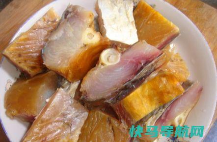 腌腊鱼时，要先洗一下？若方法做错了，腊鱼不香还