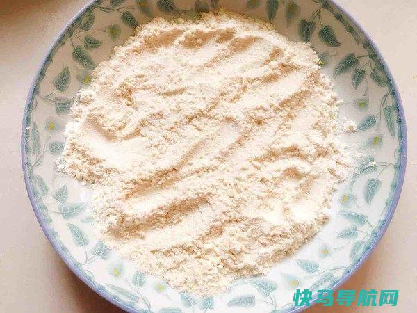 这样炸带鱼不糊不腥，鲜香可口，再挑食的人见了也要