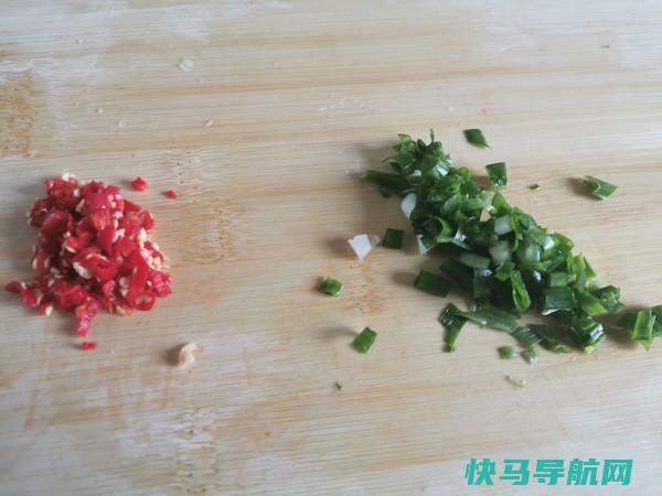 这道菜营养均衡，鲜嫩可口，老婆不用再发愁给老人孩