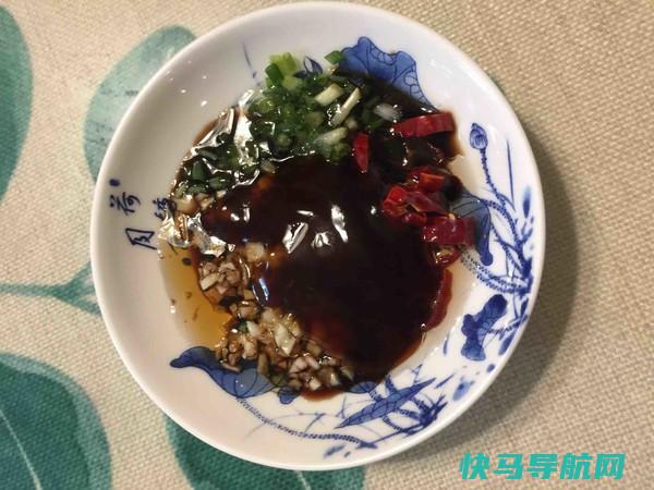 46年烧烤店老板拌毛豆时，这6味必不可少，缺一样都